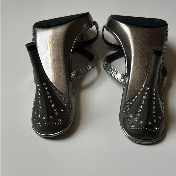 Madeline Stuart Silver Heels with Rhinestone Straps - Picture 4 of 7